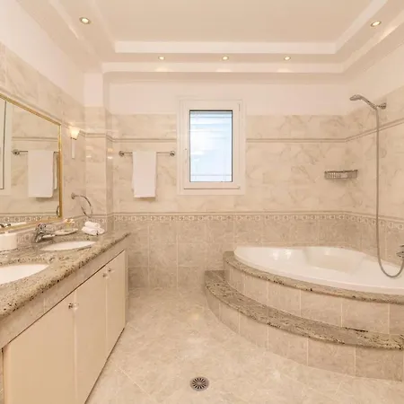 Villa Kamos Archangelos (Rhodes)