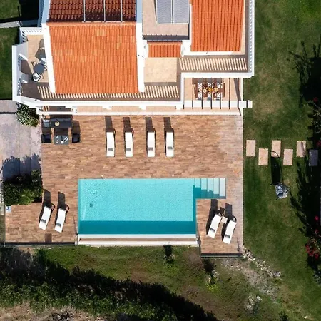 Kamos Villa