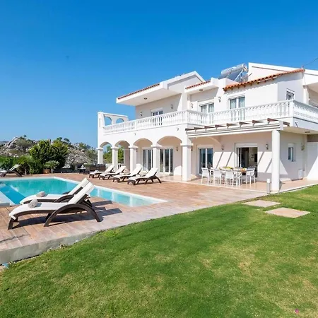 Villa Kamos